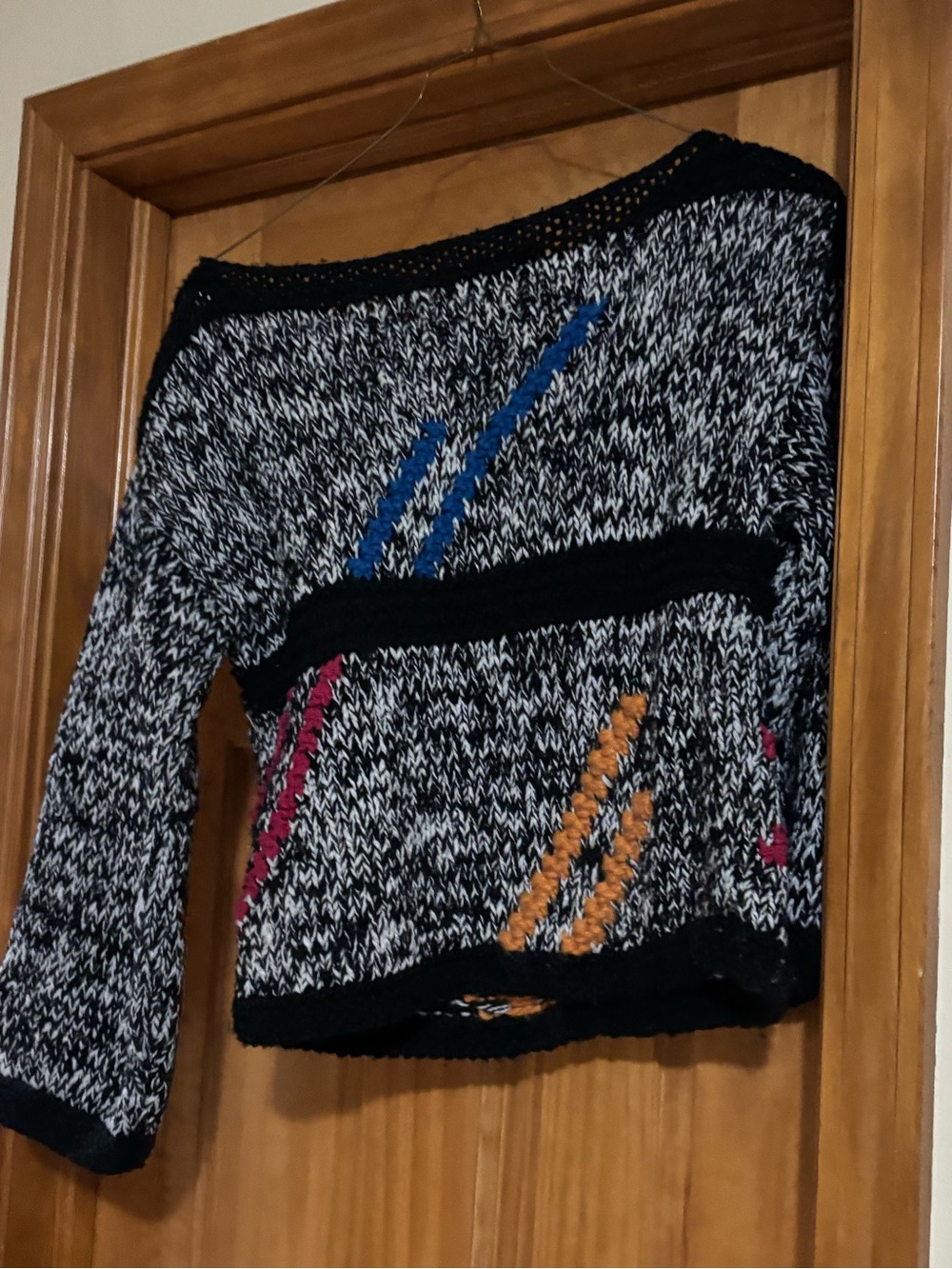 Liz Claiborne Vintage Black & White Marled Women’s Sweater with Color Accent - Picture 9 of 9